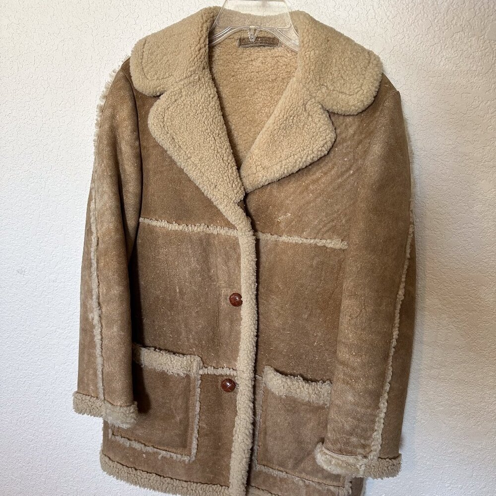 Vintage Shearling Sheepskin Coat winter heavy leather women’s size M coat